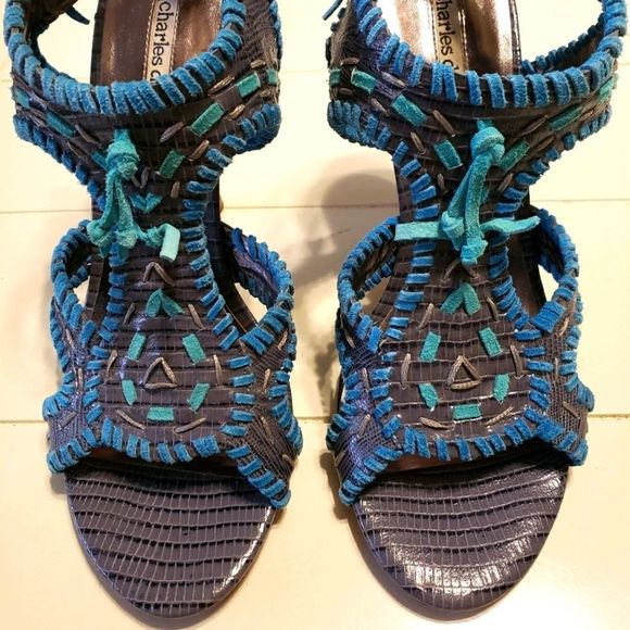 Charles David Blue Suede and Gray Tribal Heels - Picture 2 of 6